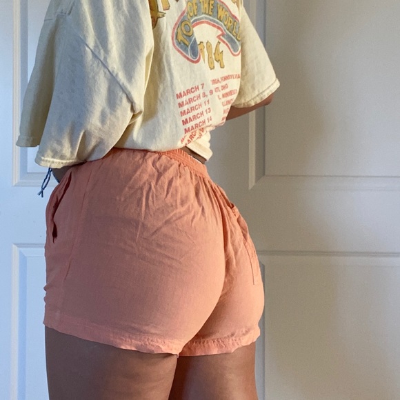 NWOT UO linen shorts - Picture 3 of 5